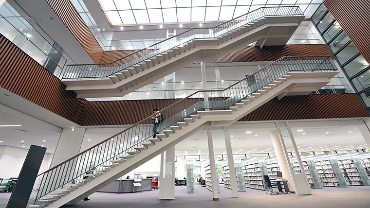 【中止】青山学院大学が2月、3月に相模原キャンパスの万代記念図書館を大学受験生に開放
