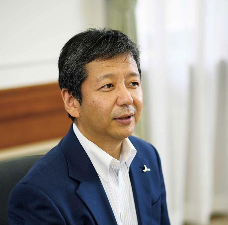 矢橋洋氏