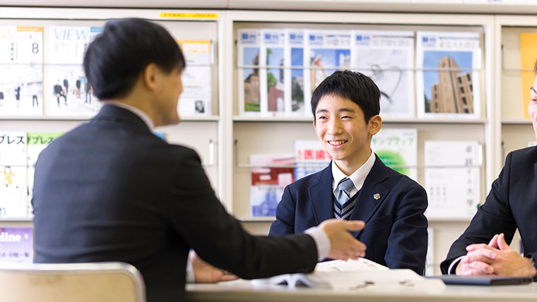 【中学入試】学習塾が勧める中高一貫校ランキング2024　生徒や保護者の満足度が高い中高一貫校