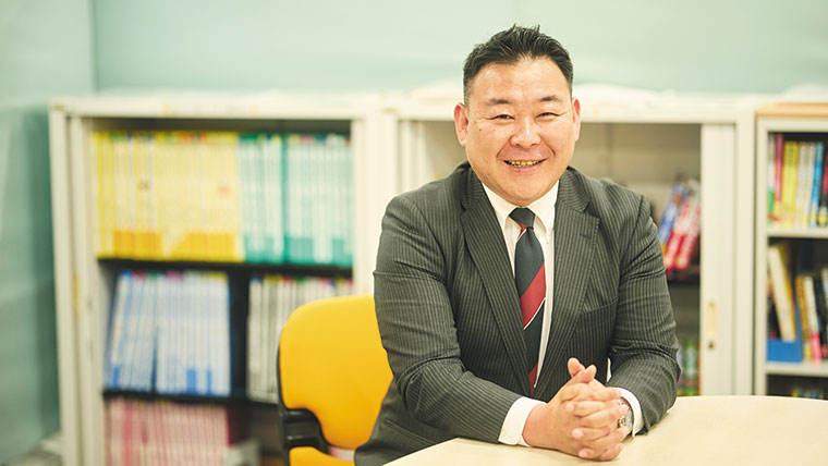 学生1名を教職員2名で支える「Wアドヴァイザー制度」スタート　 「学び」と「キャリア」を接続し、多彩な進路選択をバックアップ―白百合女子大学文学部