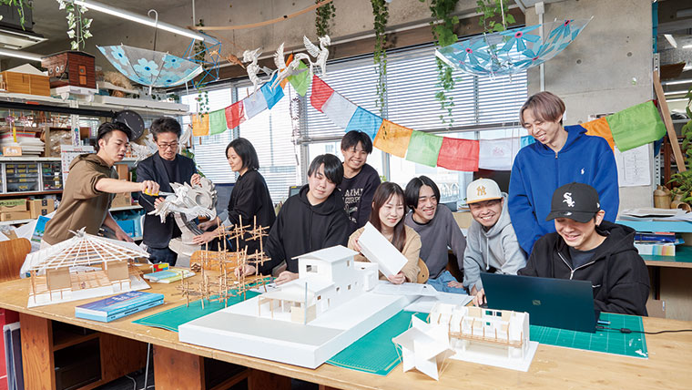 ものつくり大学の学生はなぜ企業から選ばれるのか？　専門家が指導する徹底した実技・実務教育とインターンシップ制度が社会を支える真の「テクノロジスト」を育てる