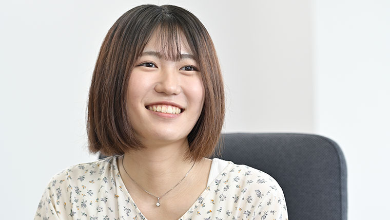 1年次からの徹底したキャリア教育と、　バリエーション豊富な「社会連携プロジェクト」で　“なりたい自分”を見いだし、成長できる4年間に　実践女子大学