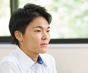 1学年50名の少人数環境のもと独自の「ホーム制度」を運用　活発な対話が教員としての資質を養い社会人としての力量を高めていく─学習院大学 文学部教育学科