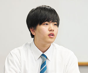 1学年50名の少人数環境のもと独自の「ホーム制度」を運用　活発な対話が教員としての資質を養い社会人としての力量を高めていく─学習院大学 文学部教育学科