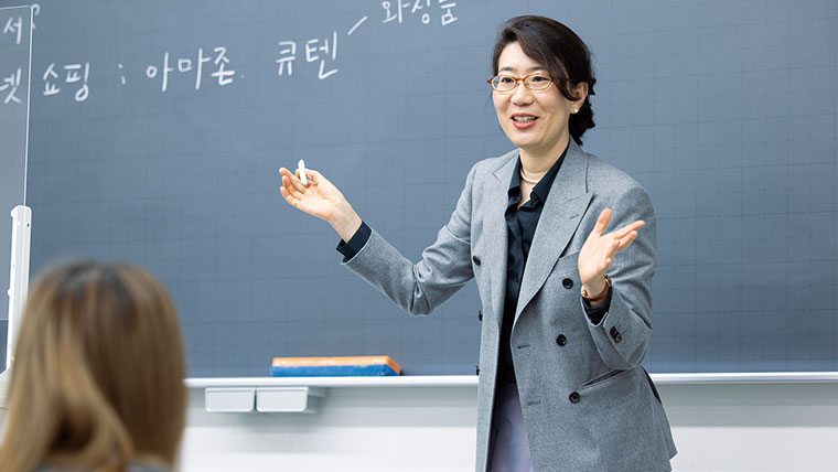 少人数制のきめ細かな教育で主体性とグローバル感覚を養う─北海商科大学
