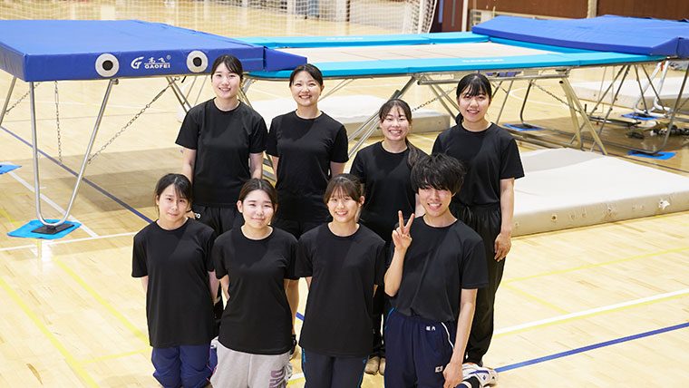 美しく高く跳べ！～学習院大学トランポリン競技部～