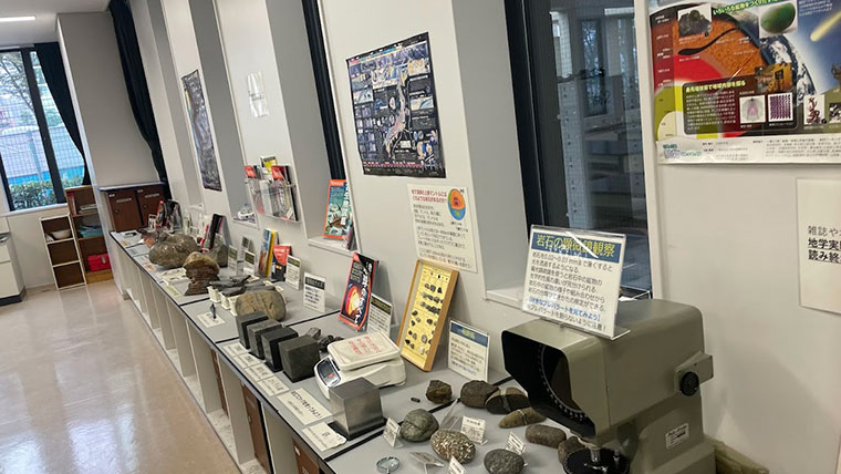 没頭の体験が「学びのエンジン」を創り出す 海城中学・高等学校の校舎は、探究心を鍛え上げる秘密基地 没頭の体験が「学びのエンジン」を創り出す 海城中学・高等学校の校舎は、探究心を鍛え上げる秘密基地