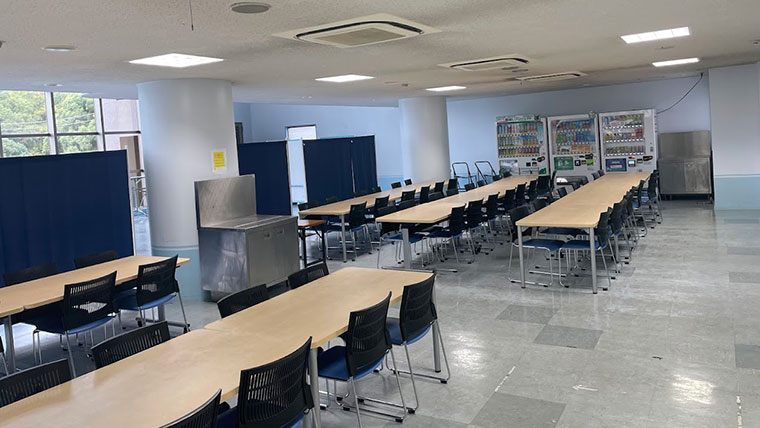 没頭の体験が「学びのエンジン」を創り出す 海城中学・高等学校の校舎は、探究心を鍛え上げる秘密基地 没頭の体験が「学びのエンジン」を創り出す 海城中学・高等学校の校舎は、探究心を鍛え上げる秘密基地