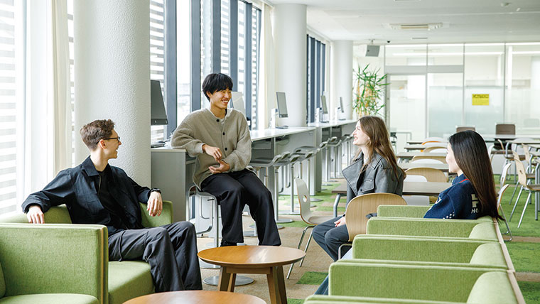 少人数教育と早期の全員留学により高い英語力を持った学生を社会に送り出す─金沢星稜大学 人文学部国際英語学科 少人数教育と早期の全員留学により高い英語力を持った学生を社会に送り出す─金沢星稜大学 人文学部国際英語学科