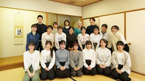 裏千家のおもてなし～学習院大学茶道部～