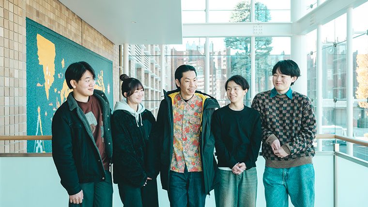 【拓殖大学】「言語化」で世界を切り拓く。ラッパー 呂布カルマ氏と拓大生の対談から「学びを“力”に変える術」