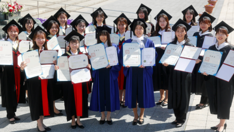 世界を舞台に！昭和女子大学、ダブル・ディグリー・プログラムで20名の学生が卒業