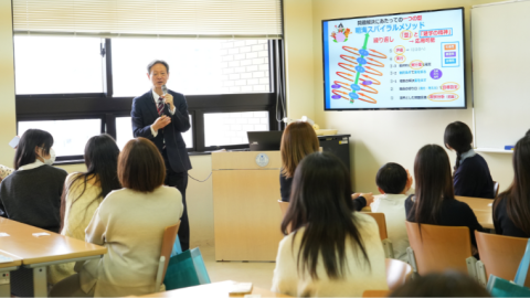 「桃太郎」で問題解決力を鍛える–明海大学浦安キャンパスでオープンキャンパス開催